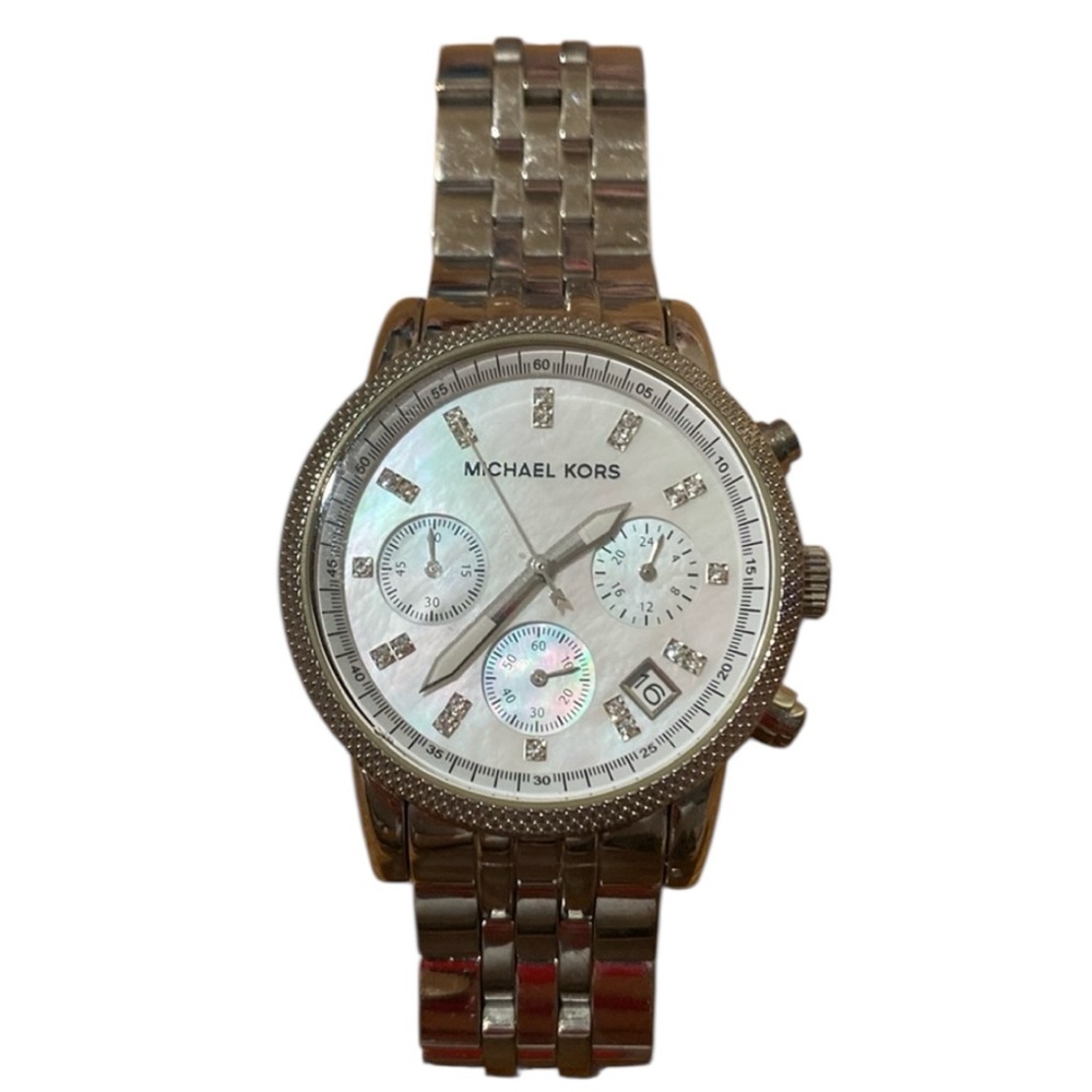 💜MICHAEL KORS Women’s WATCH needs battery💜 - Picture 3 of 9